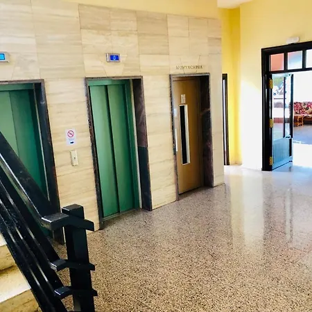 Cozy Playa Americas Apartment