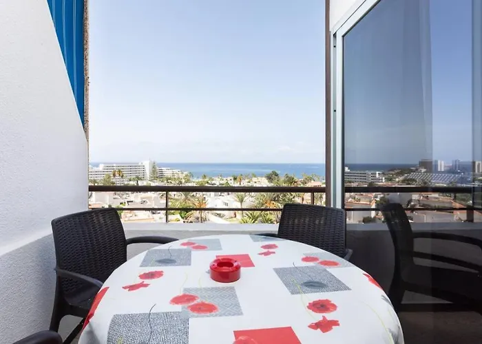 Cozy Playa Americas Apartman *