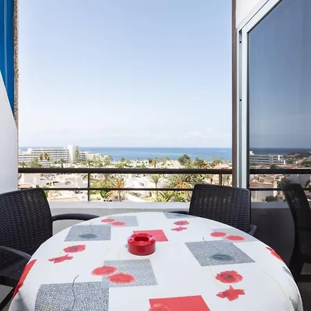 Cozy Playa Americas Apartment *