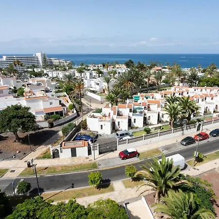 Cozy Playa Americas Apartment Playa de las Americas (Tenerife)